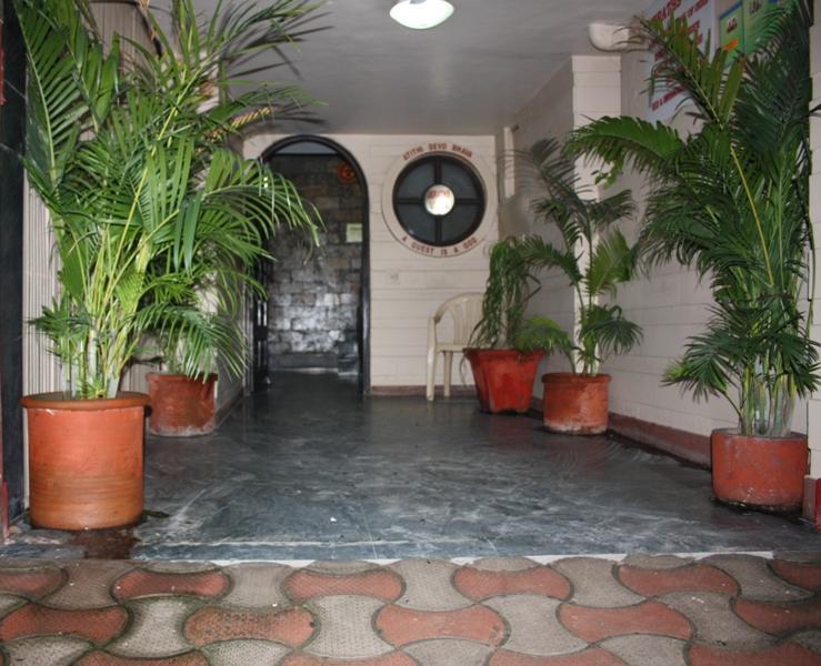 Jeraths Villa Bed And Breakfast Deli Exterior foto